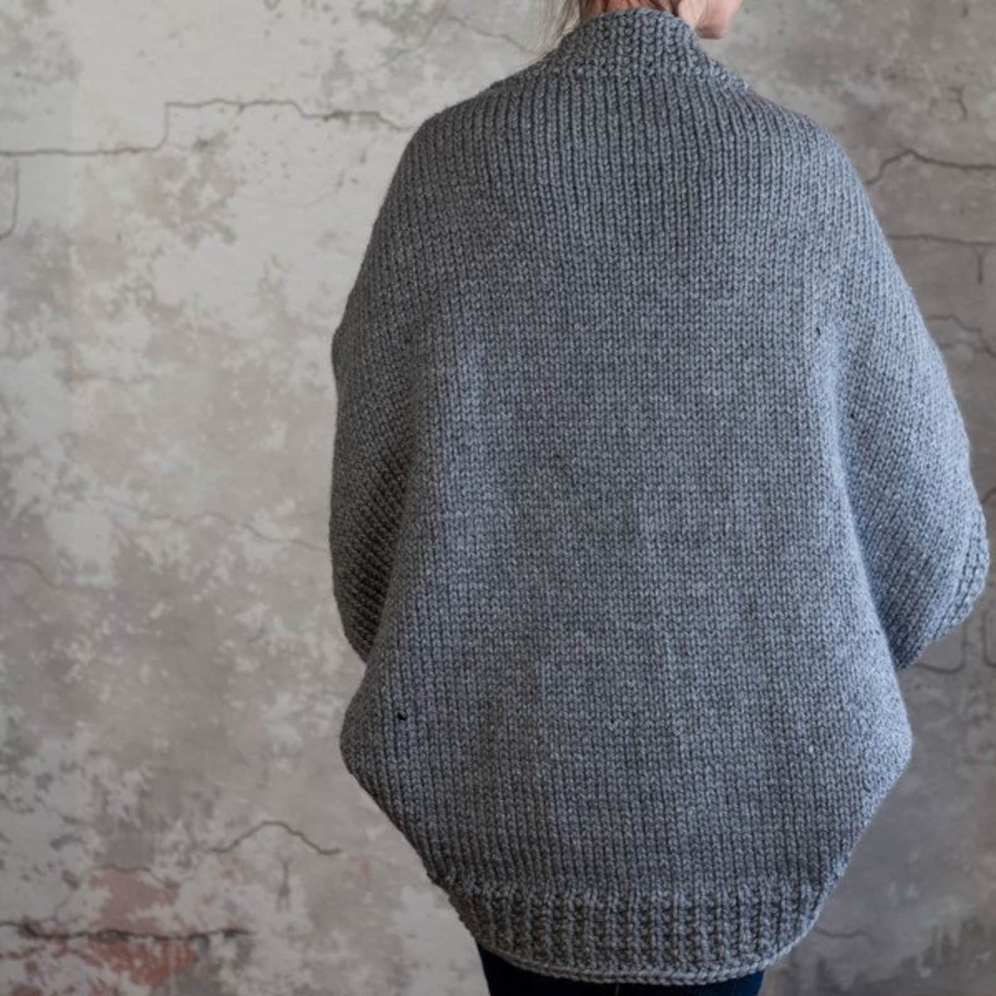 BEGINNER Knitting Pattern - Scoop Sweater